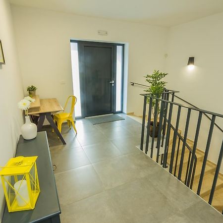 Villa Manus - Boutique Apartments Lovran Bagian luar foto