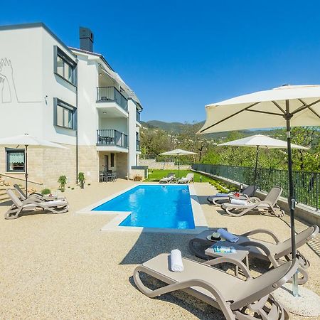 Villa Manus - Boutique Apartments Lovran Bagian luar foto