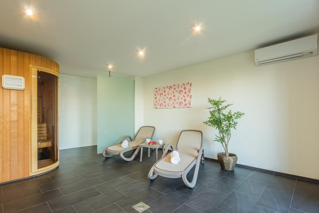 Villa Manus - Boutique Apartments Lovran Bagian luar foto