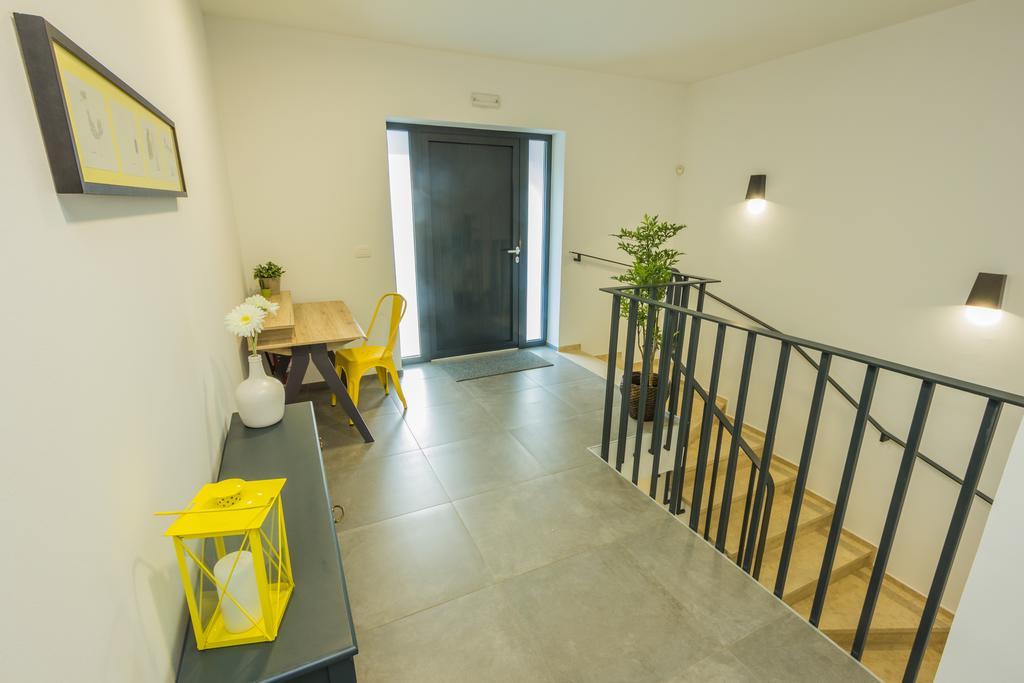 Villa Manus - Boutique Apartments Lovran Bagian luar foto