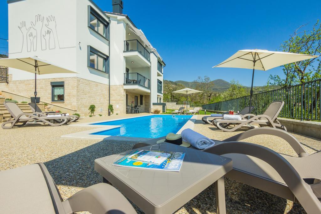 Villa Manus - Boutique Apartments Lovran Bagian luar foto